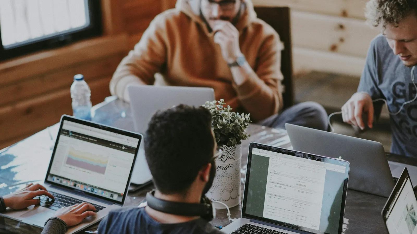 Servicios de TI y Computación